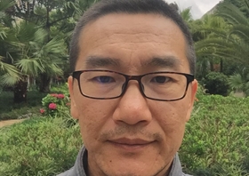 王海龙