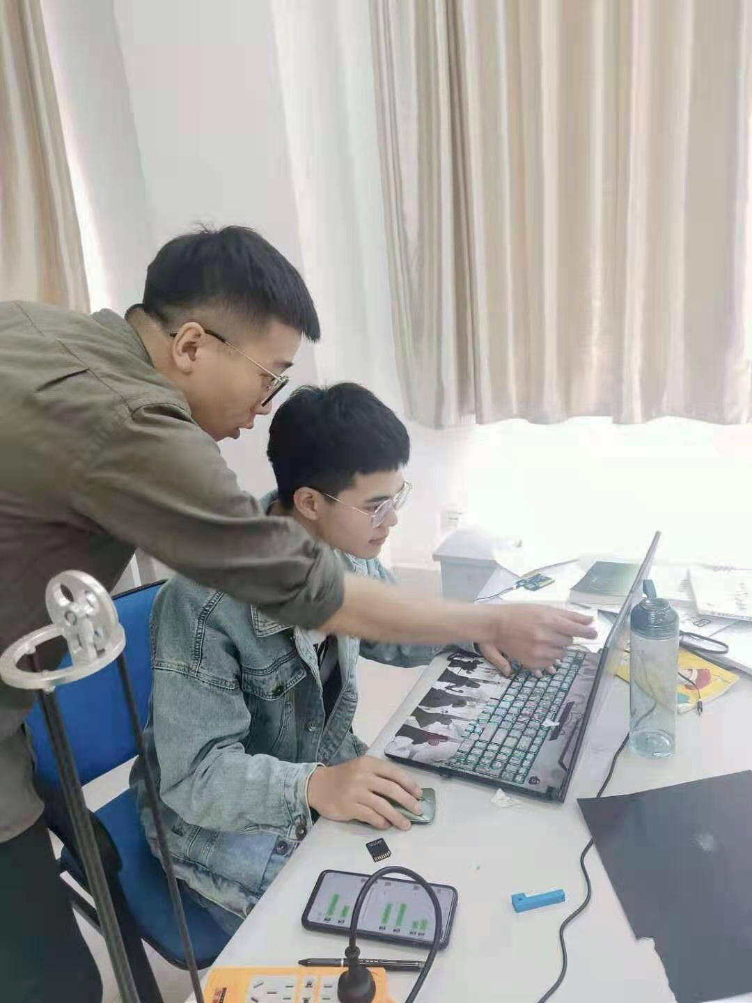 图六