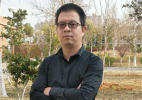 张韦