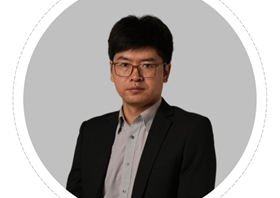 李雄伟